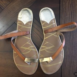San & Libby Sandals Leather/Gold Size 10